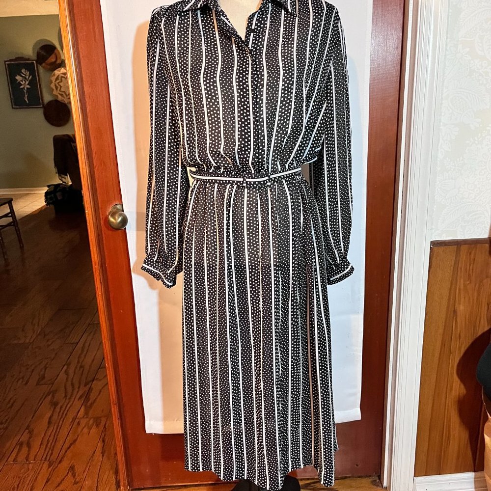 BGB Ltd 80s Polka Dot Secretary Geek Dress